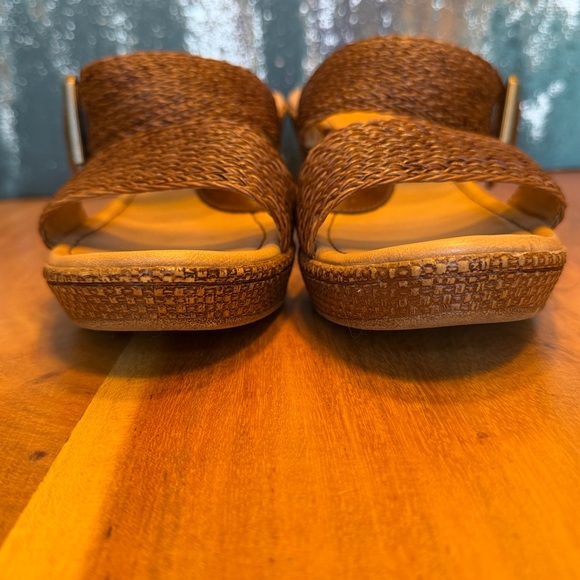 b.o.c. Born Concept Woven Platform Wedges – Size 9 (EUC) - Picture 3 of 16